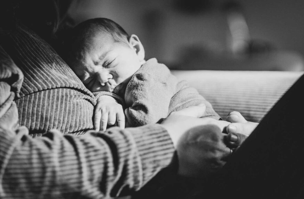 Wochenbett Fotoreportage © Jana Wiescholek - Geburtsfotografie Bremen 2023
